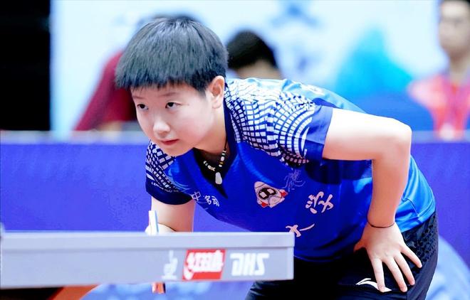 在球队中脱 在球队中脱